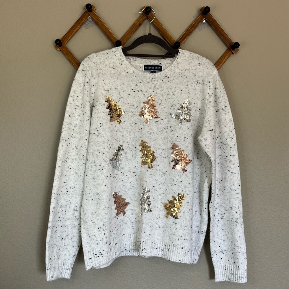 Karen Scott Christmas sweater with sequin tree embellishments size Large